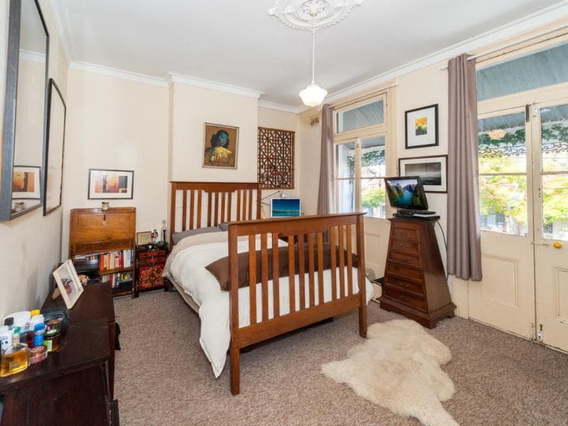 5/2a																										Toorak Court
														
								Port Macquarie, NSW 2444, Redfern - Thumbnail 3