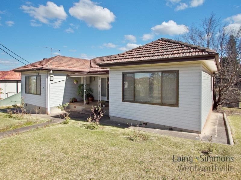 5/2a																										Toorak Court
														
								Port Macquarie, NSW 2444, Wentworthville - Thumbnail 2