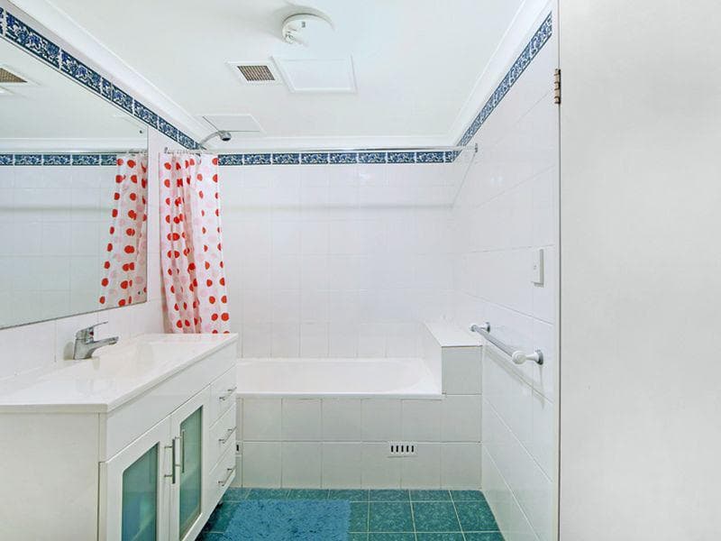 11/54-58																										Broomfield Street
														
								Cabramatta, NSW 2166, Glebe - Thumbnail 6