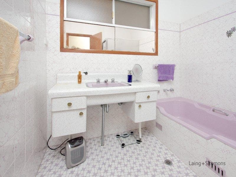 5/2a																										Toorak Court
														
								Port Macquarie, NSW 2444, Blacktown - Thumbnail 6