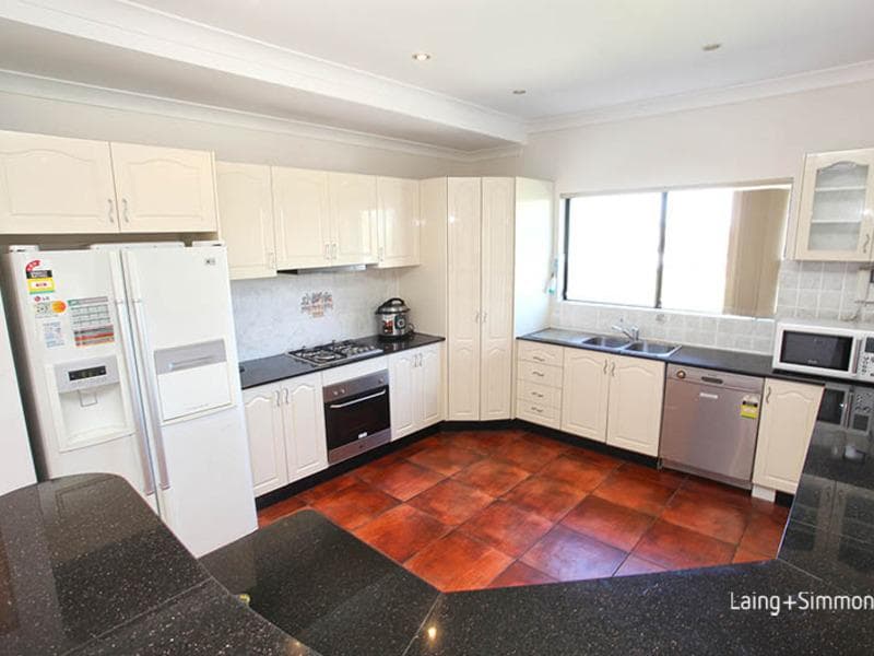 5/2a																										Toorak Court
														
								Port Macquarie, NSW 2444, Guildford - Thumbnail 2