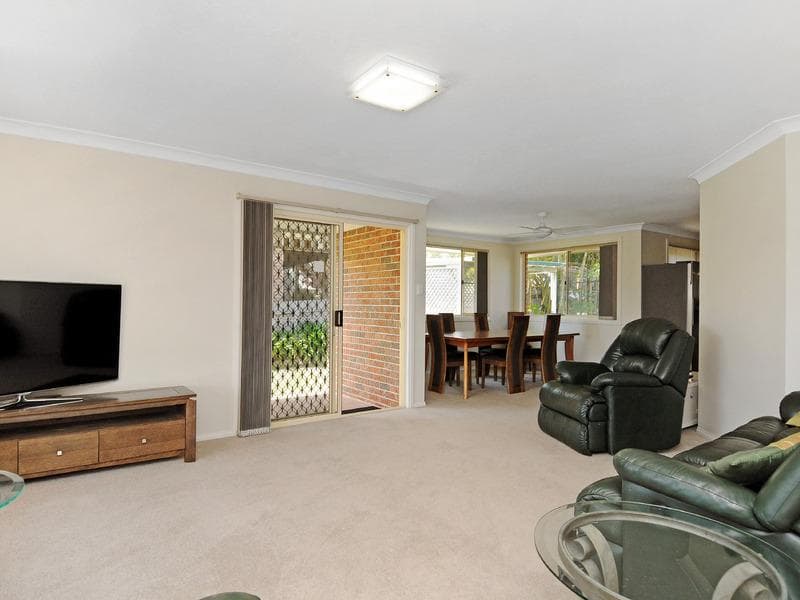 5/2a																										Toorak Court
														
								Port Macquarie, NSW 2444, Port Macquarie - Thumbnail 2