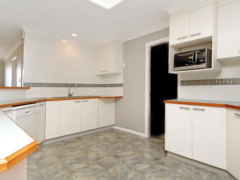 5/2a																										Toorak Court
														
								Port Macquarie, NSW 2444, Port Macquarie - Thumbnail 4