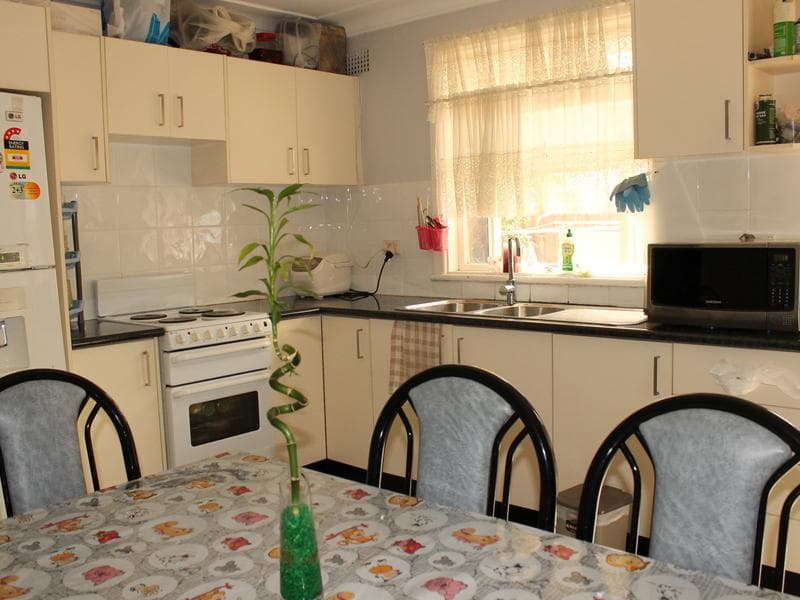 5/2a																										Toorak Court
														
								Port Macquarie, NSW 2444, Cabramatta West - Thumbnail 6