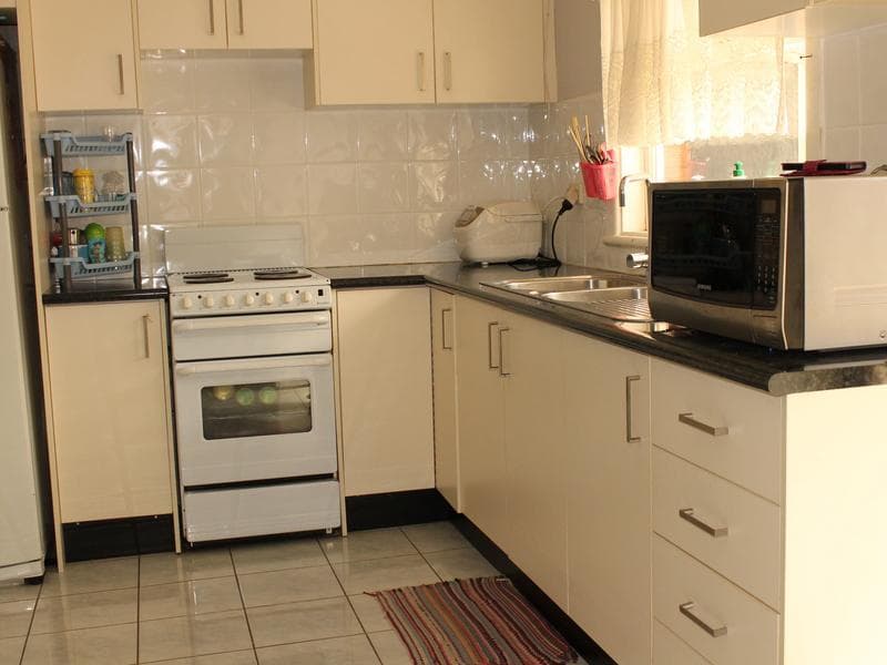 5/2a																										Toorak Court
														
								Port Macquarie, NSW 2444, Cabramatta West - Thumbnail 7
