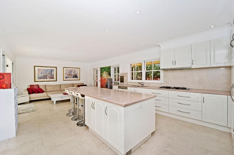 5/2a																										Toorak Court
														
								Port Macquarie, NSW 2444, Vaucluse - Thumbnail 6