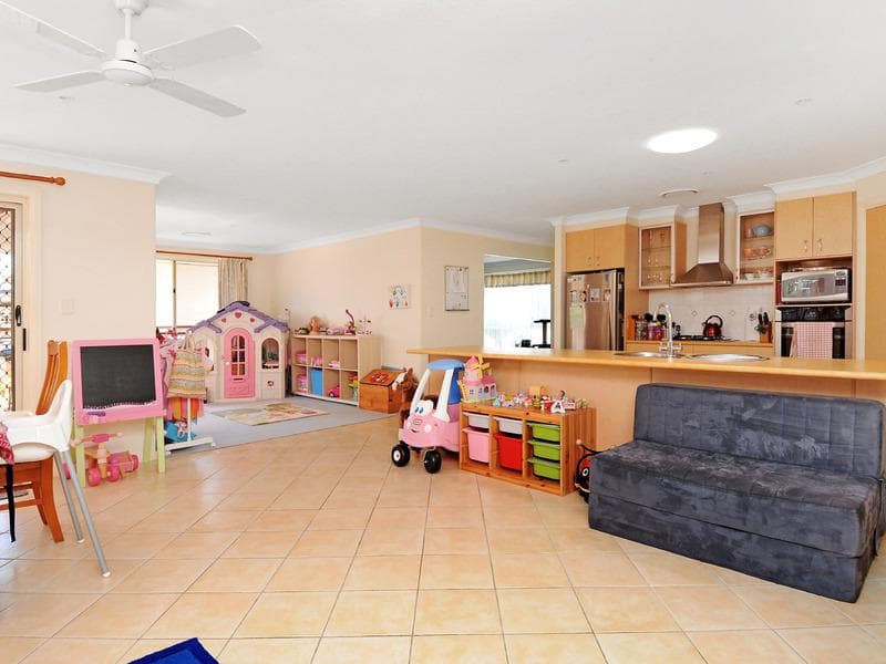 7 Lyrebird Place, Port Macquarie, Port Macquarie - Thumbnail 3