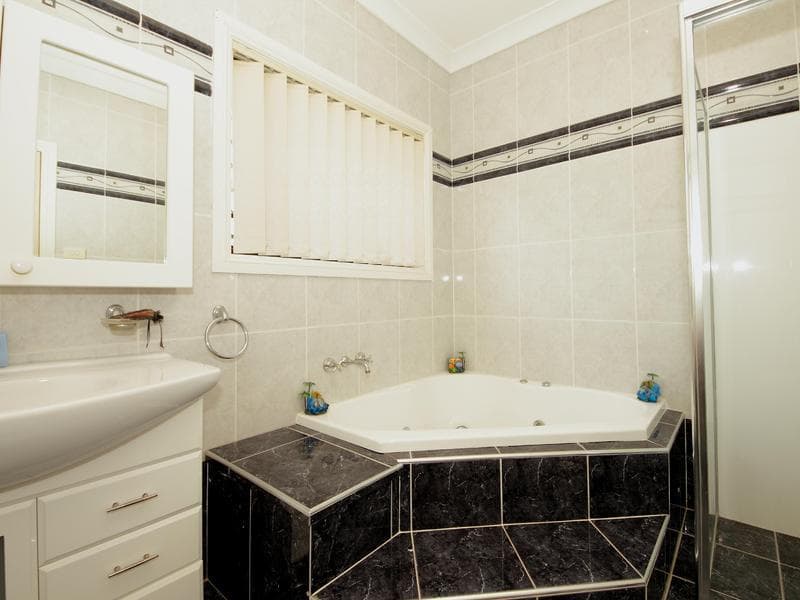 32 Tumbarumba Crescent, Heckenberg, Heckenberg - Thumbnail 6