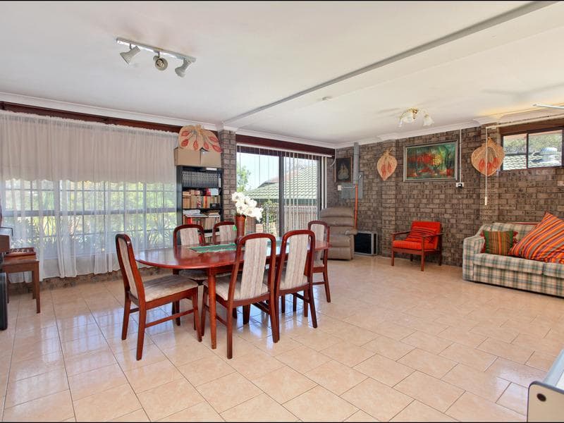 5/2a																										Toorak Court
														
								Port Macquarie, NSW 2444, Kings Park - Thumbnail 4