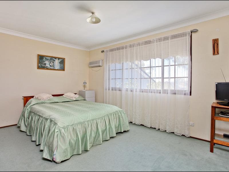 5/2a																										Toorak Court
														
								Port Macquarie, NSW 2444, Kings Park - Thumbnail 6