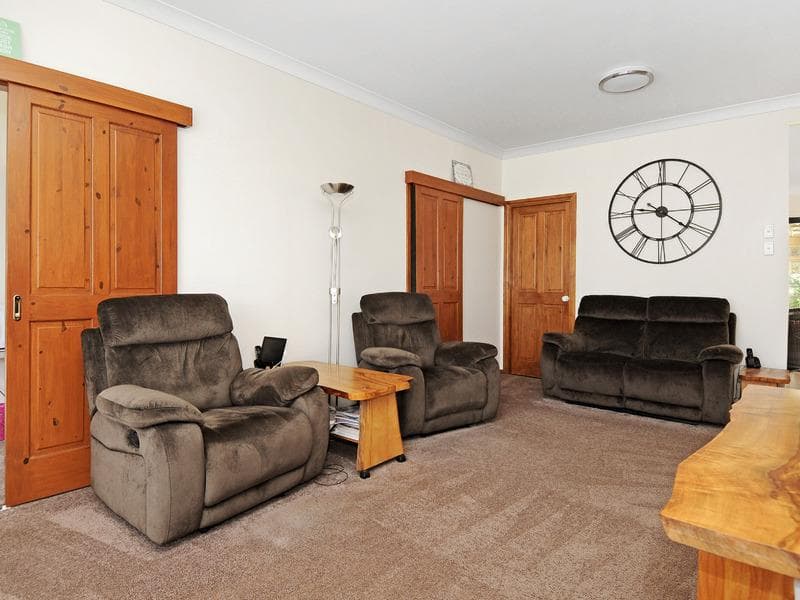 13 Hudson Avenue, Port Macquarie, Port Macquarie - Thumbnail 4