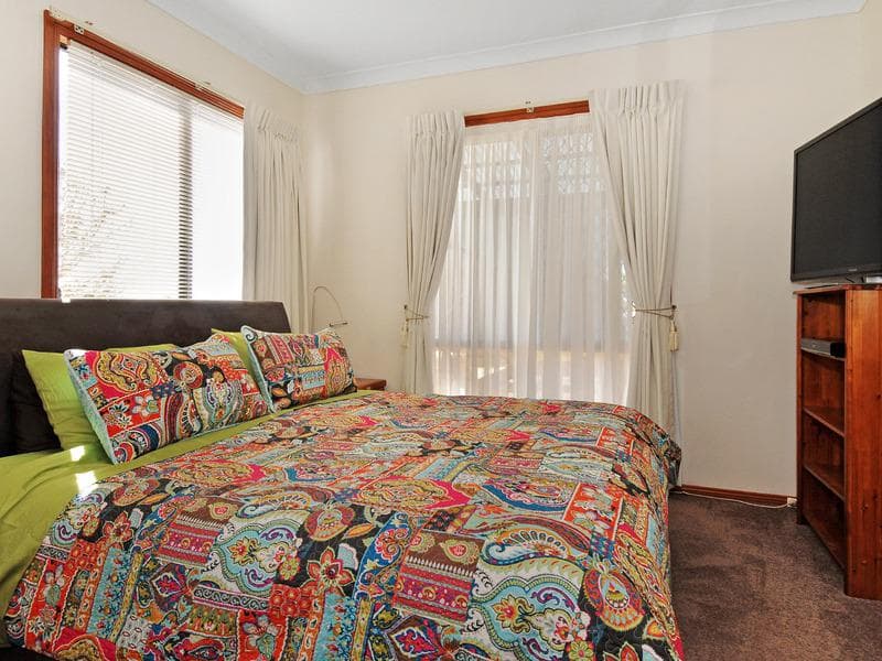 13 Hudson Avenue, Port Macquarie, Port Macquarie - Thumbnail 5