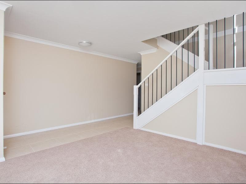 17/70-72																										Lane Street
														
								Wentworthville, NSW 2145, Ropes Crossing - Thumbnail 7