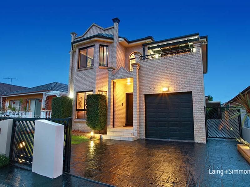 44 Osgood Street, Guildford, Guildford - Image 1