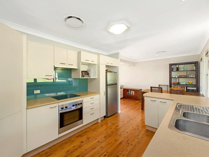 5/2a																										Toorak Court
														
								Port Macquarie, NSW 2444, Kings Langley - Thumbnail 2
