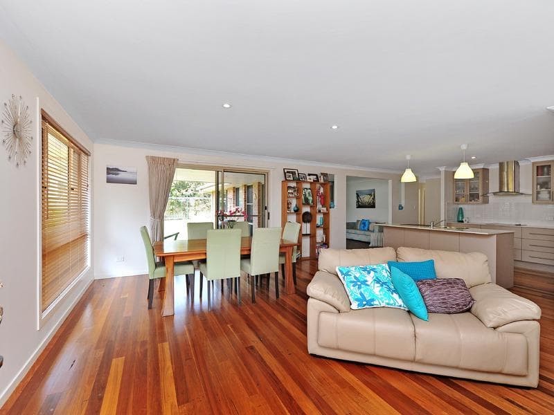5/2a																										Toorak Court
														
								Port Macquarie, NSW 2444, Port Macquarie - Thumbnail 6