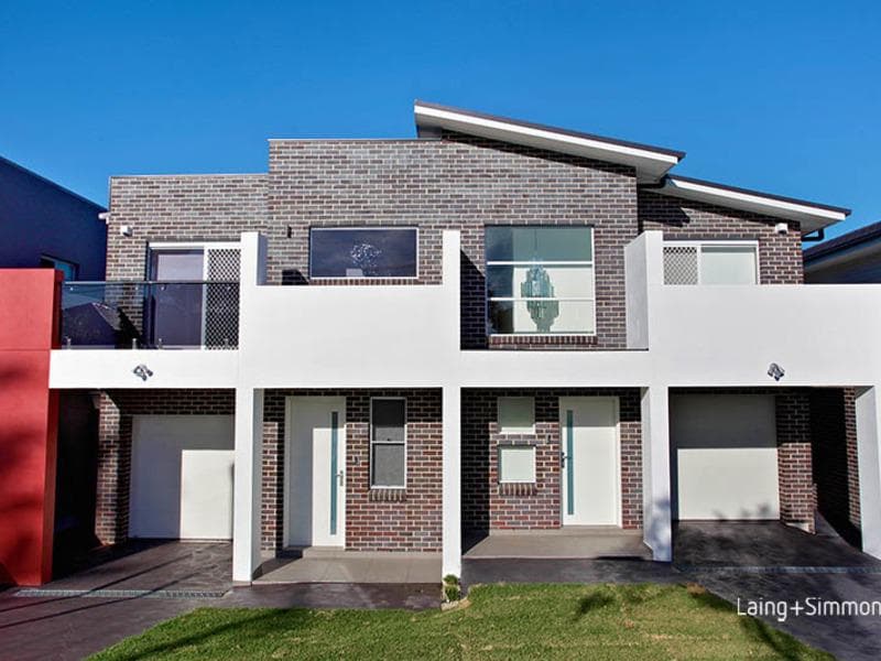 5/2a																										Toorak Court
														
								Port Macquarie, NSW 2444, Westmead - Image 1