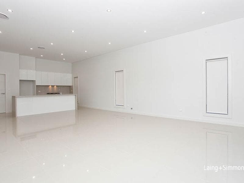 5/2a																										Toorak Court
														
								Port Macquarie, NSW 2444, Westmead - Thumbnail 3