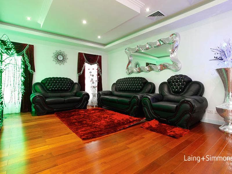 8 Bravo Avenue, Middleton Grange, Middleton Grange - Thumbnail 3