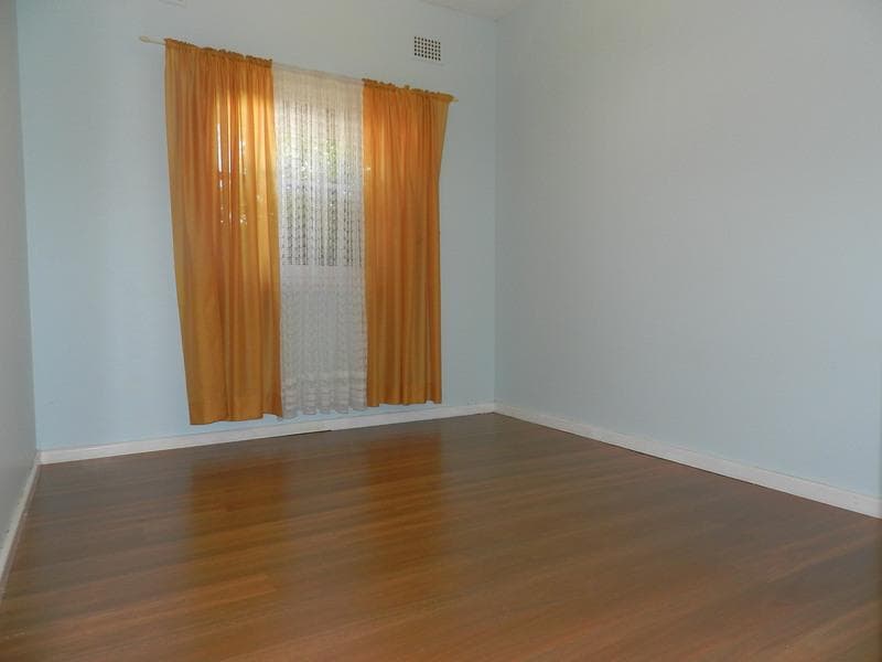 17/70-72																										Lane Street
														
								Wentworthville, NSW 2145, Fairfield East - Thumbnail 8