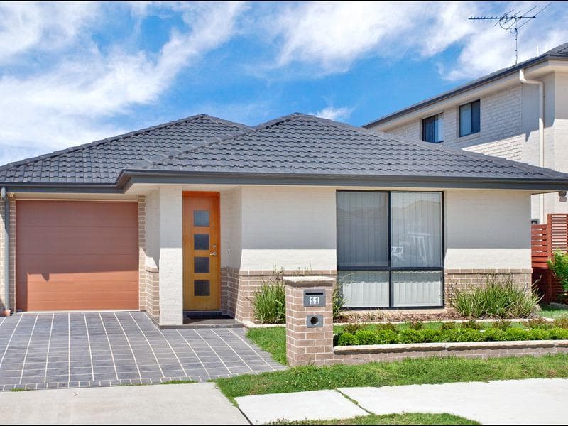 11 Taradale Drive, Ropes Crossing, Ropes Crossing - Image 1