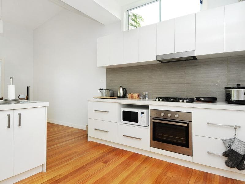 18 Allunga Avenue, Port Macquarie, Port Macquarie - Thumbnail 3