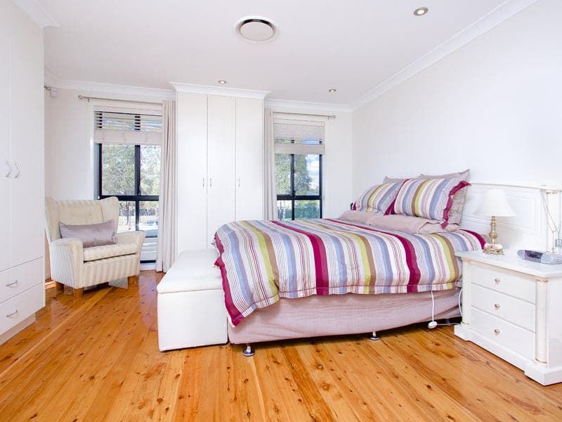 1207/63																										Crown Street
														
								Woolloomooloo, NSW 2011, Toongabbie - Thumbnail 4