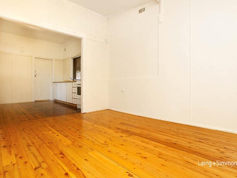172 Excelsior Street, Guildford, Guildford - Thumbnail 3