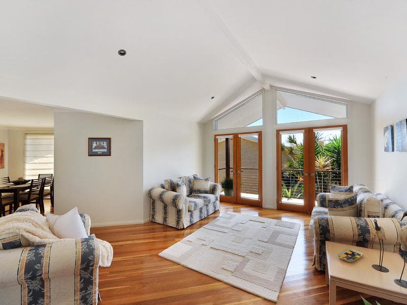 1207/63																										Crown Street
														
								Woolloomooloo, NSW 2011, Bonny Hills - Thumbnail 2