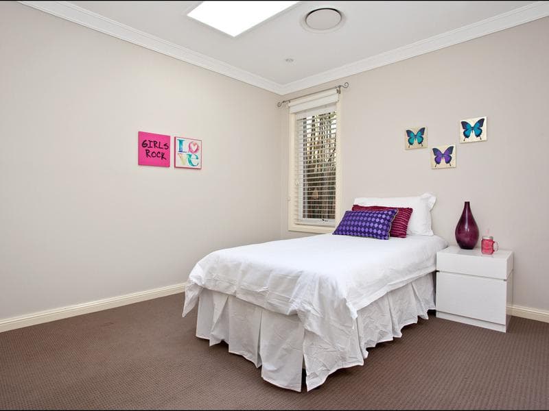 17/70-72																										Lane Street
														
								Wentworthville, NSW 2145, Ropes Crossing - Thumbnail 6