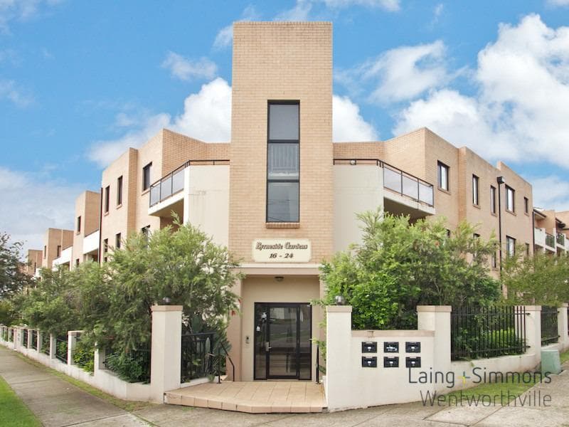 29/16-24 Lydbrook Street, Westmead, Westmead - Image 1