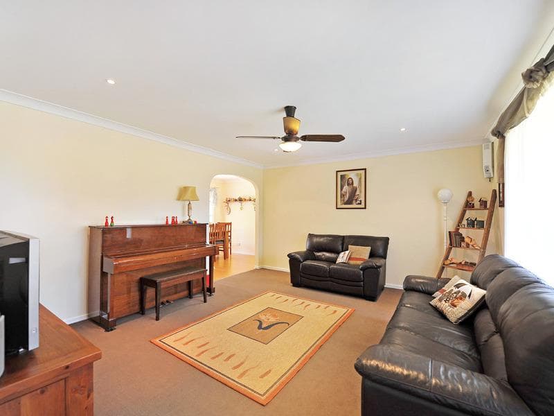 10 Treeview Way, Port Macquarie, Port Macquarie - Thumbnail 3