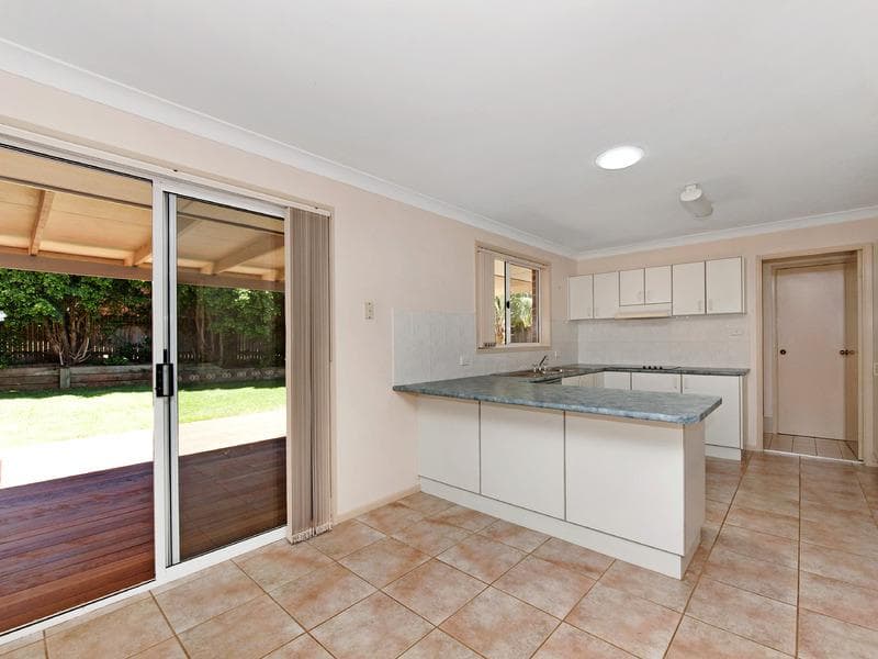 12 Burrawong Drive, Port Macquarie, Port Macquarie - Thumbnail 4