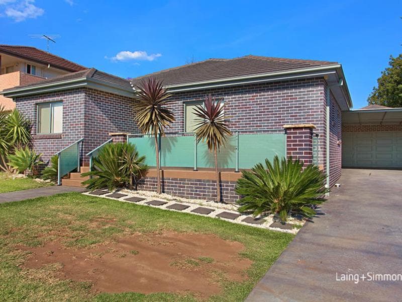 1207/63																										Crown Street
														
								Woolloomooloo, NSW 2011, Guildford - Thumbnail 2