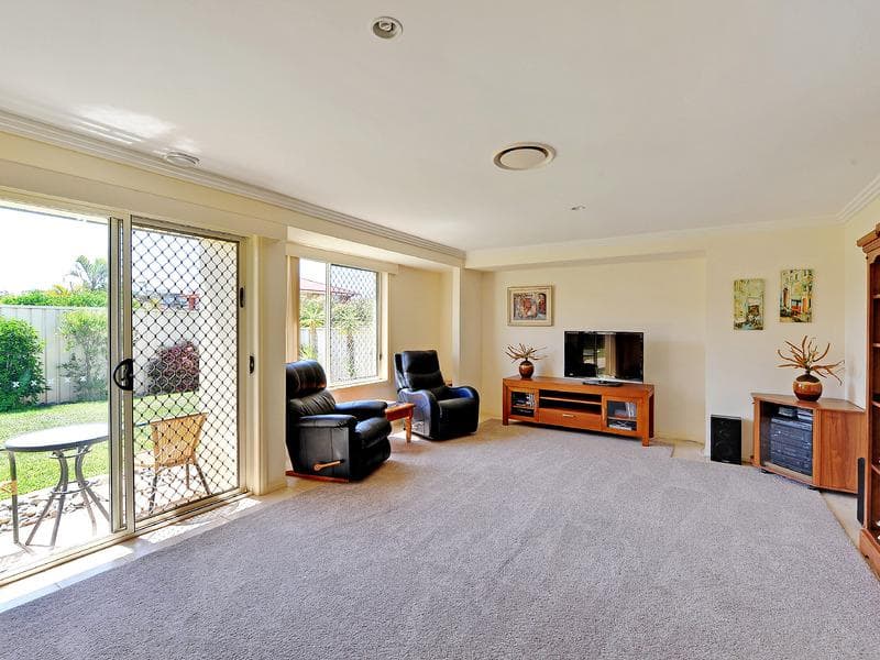 1207/63																										Crown Street
														
								Woolloomooloo, NSW 2011, Port Macquarie - Thumbnail 5