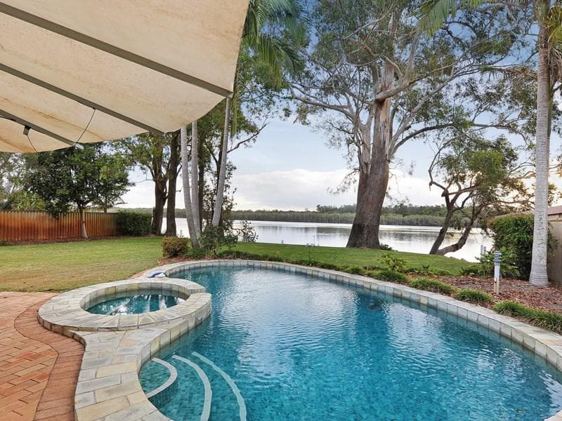 9/9																										Foss St
														
								Forest Lodge, NSW 2037, Port Macquarie - Thumbnail 5