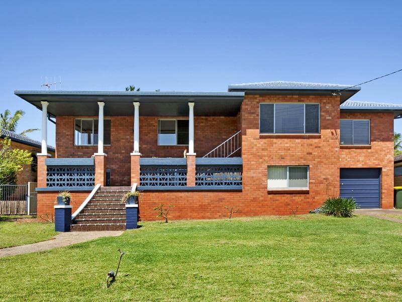52 Kennedy Drive, Port Macquarie, Port Macquarie - Thumbnail 2