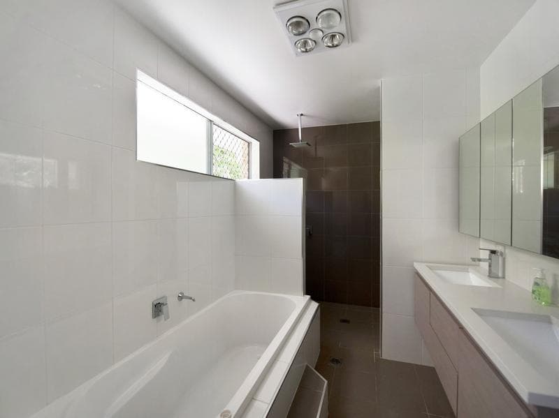2/8 Norfolk Avenue, Port Macquarie, Port Macquarie - Thumbnail 3
