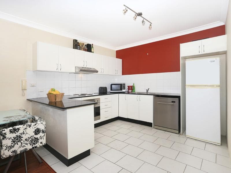 529 New Canterbury Rd, Dulwich Hill, Dulwich Hill - Thumbnail 3