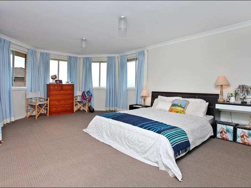 1207/63																										Crown Street
														
								Woolloomooloo, NSW 2011, Ropes Crossing - Thumbnail 4
