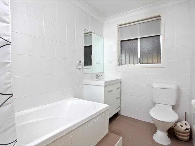 5 Kenneth Crescent, Dean Park, Dean Park - Thumbnail 6