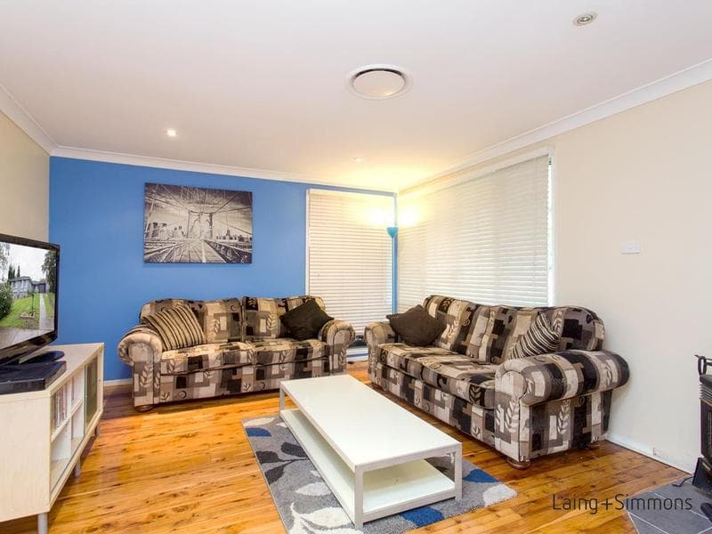 26 Faulkland Crescent, Kings Park, Kings Park - Thumbnail 2