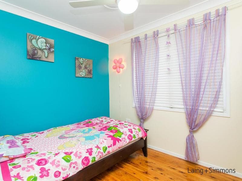 26 Faulkland Crescent, Kings Park, Kings Park - Thumbnail 7