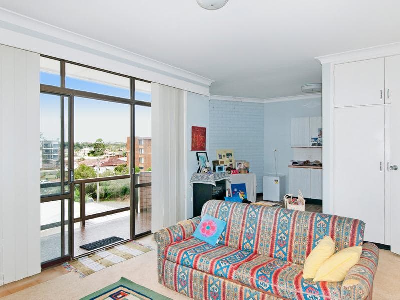 7/25 Waugh Street, Port Macquarie, Port Macquarie - Thumbnail 3