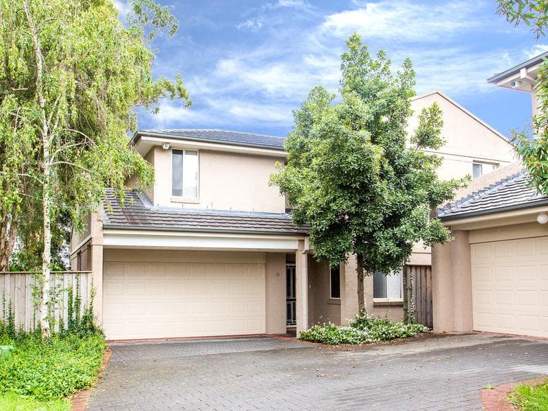 12/11 Harrington Ave, Castle Hill, Castle Hill - Image 1