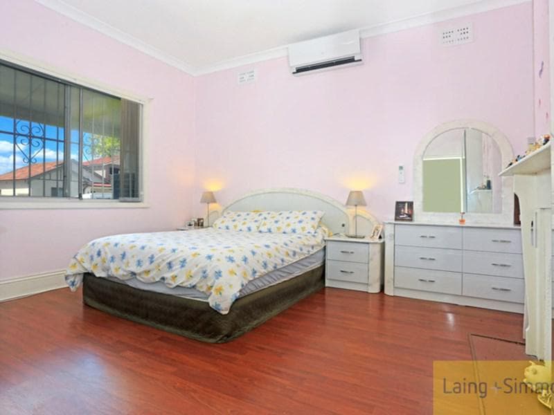 8/10																										Hythe St
														
								Mount Druitt, NSW 2770, Campsie - Thumbnail 5