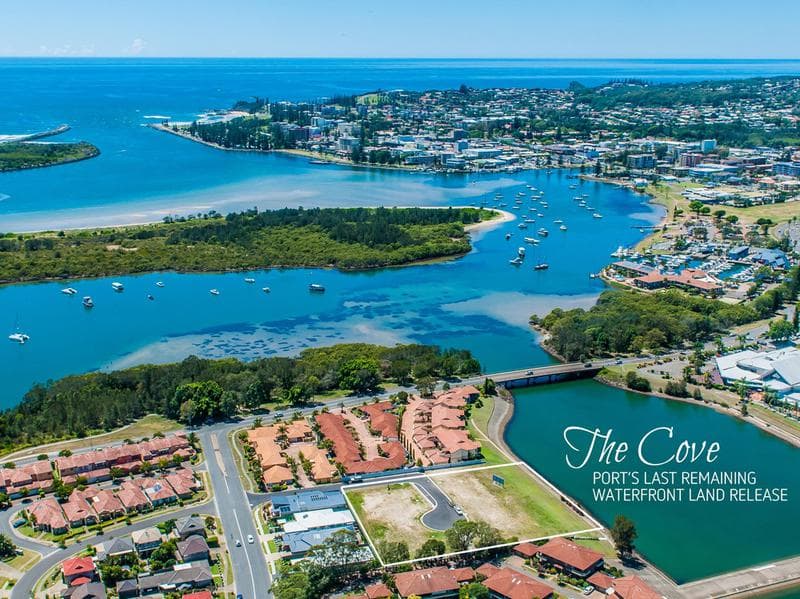 9/9																										Foss St
														
								Forest Lodge, NSW 2037, Port Macquarie - Image 1