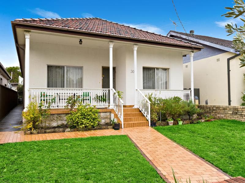 8/10																										Hythe St
														
								Mount Druitt, NSW 2770, Kingsford - Image 1
