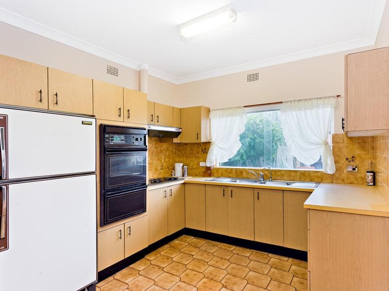 8/10																										Hythe St
														
								Mount Druitt, NSW 2770, Kingsford - Thumbnail 4