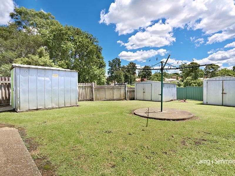 8/10																										Hythe St
														
								Mount Druitt, NSW 2770, Granville - Thumbnail 6